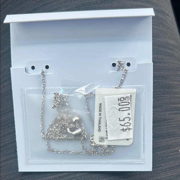 Kendra Scott Silver Soccer Necklace - Picture 2 of 2